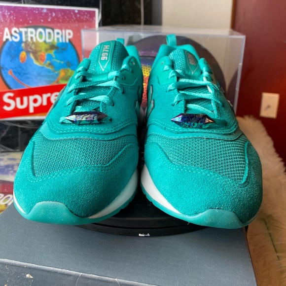 🆕 - New Balance 997H - Running Shoes - Women’s 8 - Picture 2 of 8